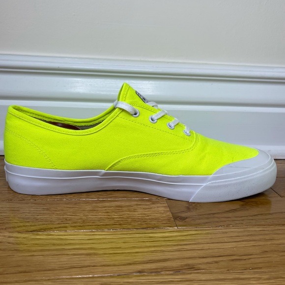 HUF Cromer VC00008 canvas low top shoes - Picture 9 of 9